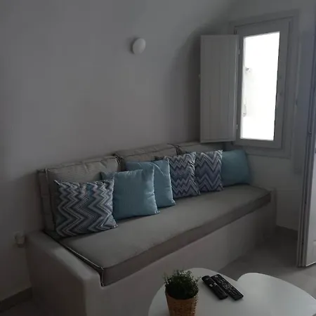 Cueva House * Vóthon